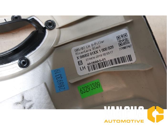 Slupek srodkowy lewy z BMW X5 (G05) xDrive M50d 3.0 24V 2020