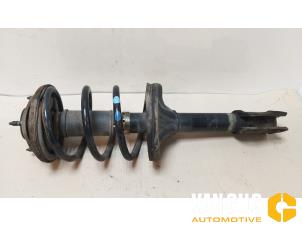 Used Front shock absorber rod, right Mitsubishi Outlander (CU) 2.0 16V 4x2 Price € 75,00 Margin scheme offered by Van Gils Automotive