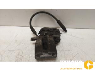 Used Rear brake calliper, right Mercedes B (W246,242) 2.2 B-220 CDI BlueEFFICIENCY 16V Price € 55,00 Margin scheme offered by Van Gils Automotive