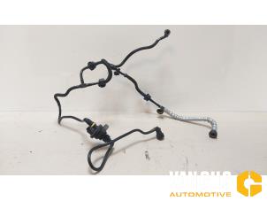 Used Fuel line Renault Captur (2R) Price on request offered by Van Gils Automotive