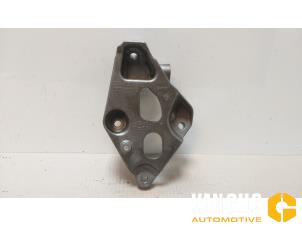 Used Engine mount BMW 3-Serie Price on request offered by Van Gils Automotive