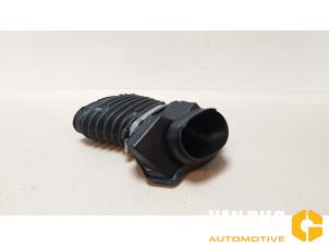 Used Air intake hose Mercedes E (W213) Price € 66,55 Inclusive VAT offered by Van Gils Automotive