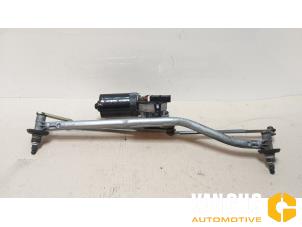 Used Wiper motor + mechanism BMW 3 serie (E46/2) 318 Ci Price € 75,00 Margin scheme offered by Van Gils Automotive