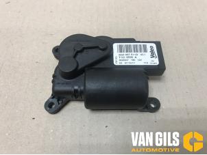 Used Heater valve motor Volkswagen Touran (5T1) 1.5 TSI Price € 36,30 Inclusive VAT offered by Van Gils Automotive