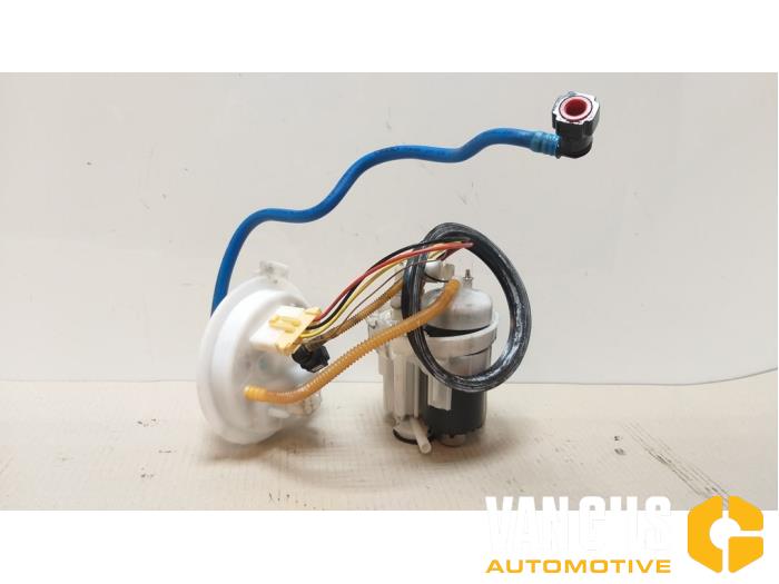 Gebrauchte Kraftstoffpumpe Elektrisch Audi A4 Avant (B9) 2.0 40 T MHEV 16V Preis € 138,00 Margenregelung angeboten von Van Gils Automotive