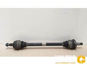 Used Drive shaft, rear right Mercedes C (W205) C-160 1.6 16V Price € 199,99 Margin scheme offered by Van Gils Automotive