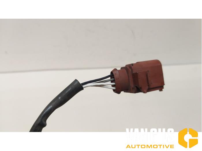 Lambda probe from a Audi TT Roadster (8J9) 3.2 V6 24V Quattro 2008