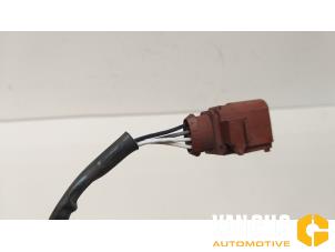 Lambda probe from a Audi TT Roadster (8J9) 3.2 V6 24V Quattro 2008