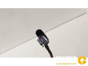 Lambda probe from a Audi TT Roadster (8J9) 3.2 V6 24V Quattro 2008