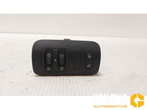 Used Height control switch Renault Megane II Grandtour (KM) 2.0 16V Price € 30,00 Margin scheme offered by Van Gils Automotive