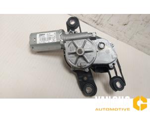 Used Rear wiper motor Volkswagen Touran (5T1) Price on request offered by Van Gils Automotive