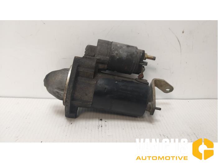 Gebrauchte Anlasser Volkswagen Passat Variant (3B5) 1.6 Preis € 35,00 Margenregelung angeboten von Van Gils Automotive
