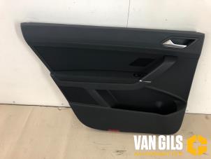 Usagé Revêtement portière 4portes arrière gauche Volkswagen Touran (5T1) 2.0 TDI 110 Prix sur demande proposé par Van Gils Automotive