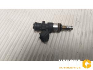 Used Injector (petrol injection) Audi A4 Avant (B9) 2.0 40 T MHEV 16V Price € 30,00 Margin scheme offered by Van Gils Automotive