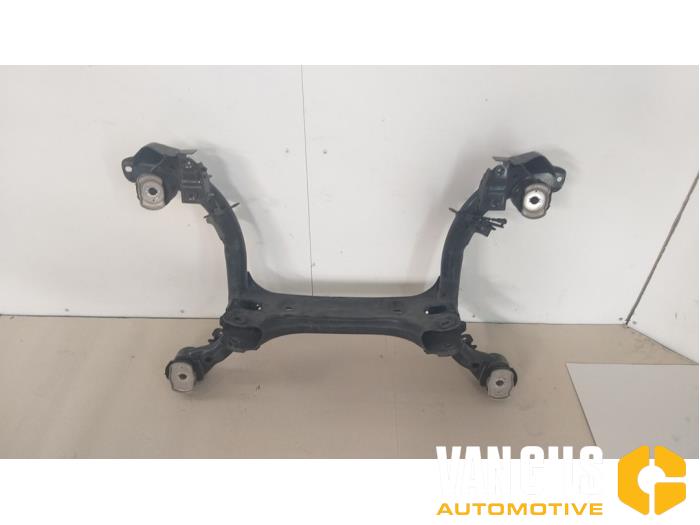 Usagé Faux châssis Audi A4 Avant (B9) 2.0 40 T MHEV 16V Prix € 224,99 Règlement à la marge proposé par Van Gils Automotive