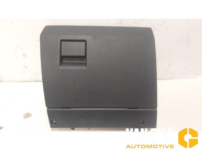 Begagnade Handskfack Opel Meriva (A) 1.7 DTI 16V Pris € 50,00 Marginaltabell erbjuds av Van Gils Automotive