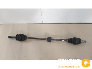 Used Front drive shaft, right Opel Corsa C (F08/68) 1.4 16V Price € 74,99 Margin scheme offered by Van Gils Automotive