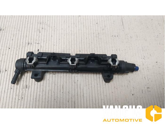 Usagé Système d'injection Volkswagen Polo IV (9N1/2/3) 1.2 12V Prix € 50,00 Règlement à la marge proposé par Van Gils Automotive