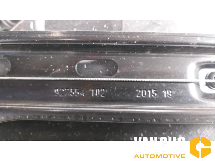 Fenstermechanik 4-türig links vorne van een Mercedes-Benz B (W246,242) 2.1 B-200 CDI BlueEFFICIENCY, B-200d 16V