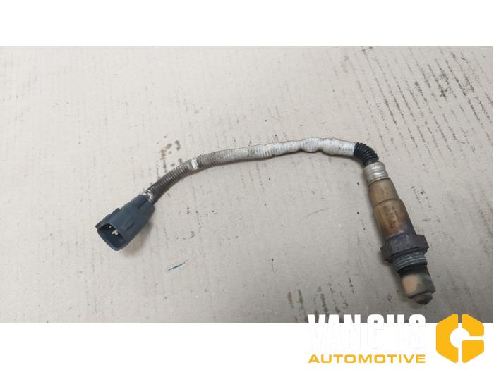 Lambda probe from a Volkswagen Golf IV (1J1) 1.6 1998