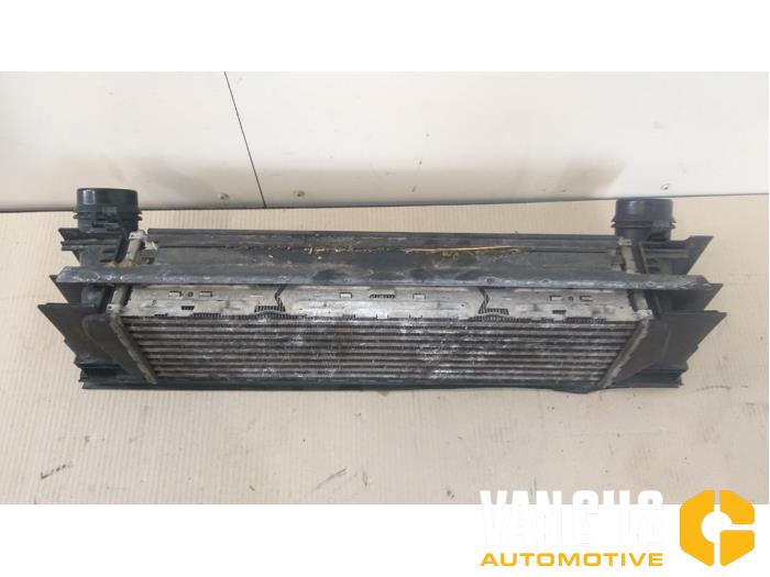 Used Intercooler BMW 3 serie Touring (F31) 320d 2.0 16V EfficientDynamicsEdition Price € 225,00 Margin scheme offered by Van Gils Automotive