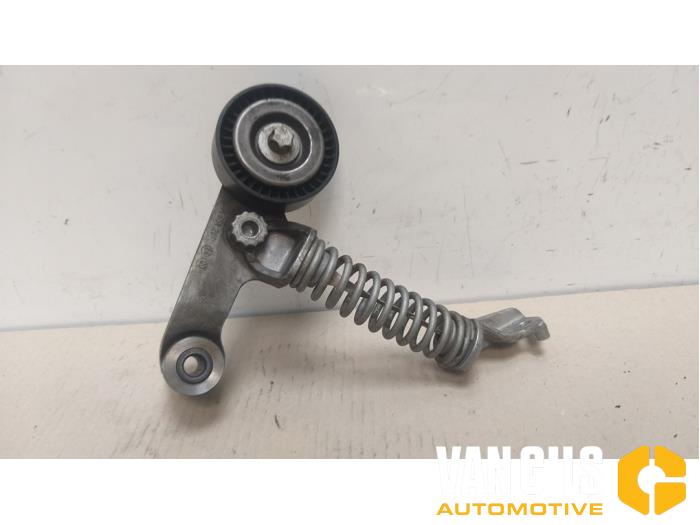 Usados Rodillo tensor correa múltiple Mercedes B (W246/W242) Precio € 36,30 IVA incluido ofrecido por Van Gils Automotive
