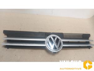 Usagé Calandre Volkswagen Golf IV (1J1) 1.6 16V Prix € 40,00 Règlement à la marge proposé par Van Gils Automotive