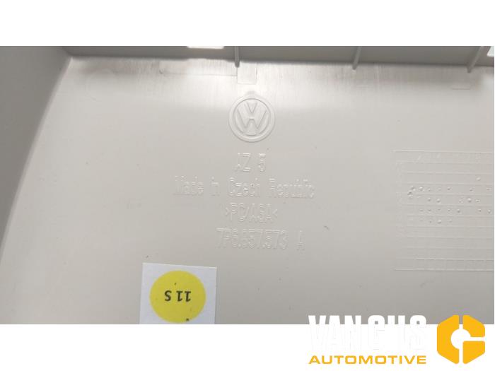 Abdeckplatte sonstige van een Volkswagen Touareg (7PA/PH) 3.0 TDI V6 24V BlueMotion Technology DPF 2015