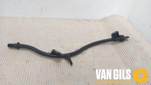 Used Oil dipstick Audi A4 Avant (B8) 2.0 TDI 16V Price € 30,00 Margin scheme offered by Van Gils Automotive