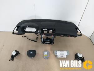 Used Airbag set BMW 1 serie (E87/87N) 116i 1.6 16V Price € 449,99 Margin scheme offered by Van Gils Automotive