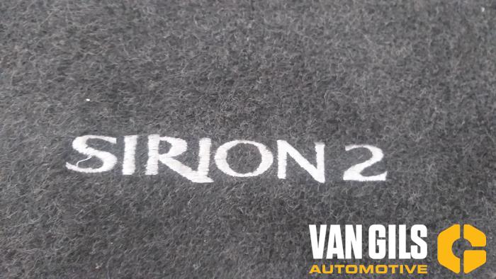 Set of mats from a Daihatsu Sirion 2 (M3) 1.0 12V DVVT 2009
