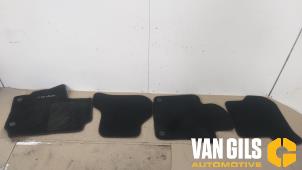 Used Set of mats Daihatsu Sirion 2 (M3) 1.0 12V DVVT Price on request offered by Van Gils Automotive