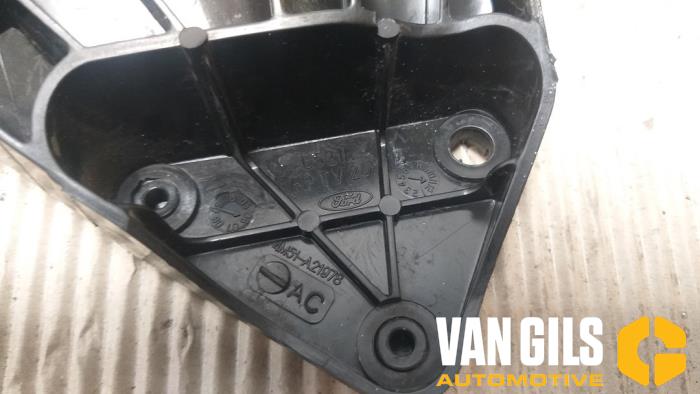 Front door lock mechanism 4-door, right Ford Focus 2 Wagon 1.8 TDCi 16V ...