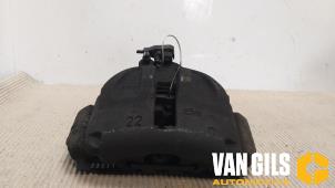 Used Front brake calliper, left Mercedes Sprinter 3t (903) 308 CDI 16V Ch.Cab. Price € 70,00 Margin scheme offered by Van Gils Automotive
