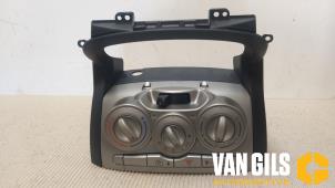 Usados Panel de control de calefacción Daihatsu Sirion 2 (M3) Precio de solicitud ofrecido por Van Gils Automotive