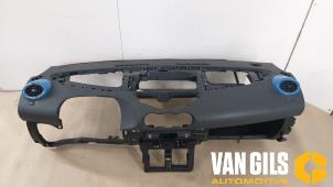 Używane Panel Renault Twingo II (CN) 1.2 16V Cena € 149,99 Procedura marży oferowane przez Van Gils Automotive