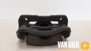 Used Front brake calliper, right Honda Stream (RN) 1.7 16V VTEC Price € 70,00 Margin scheme offered by Van Gils Automotive