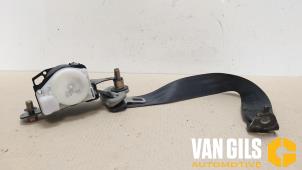 Usagé Ceinture arrière droit Honda Stream (RN) 1.7 16V VTEC Prix € 50,00 Règlement à la marge proposé par Van Gils Automotive