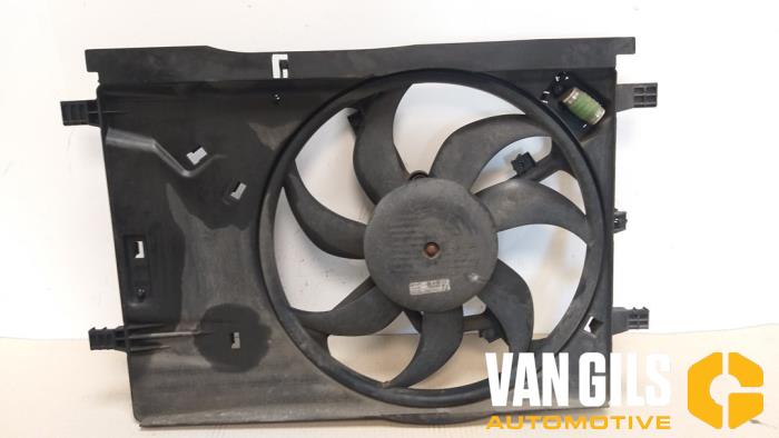 Używane Wentylator Opel Corsa D 1.2 16V LPG Cena € 55,00 Procedura marży oferowane przez Van Gils Automotive