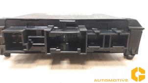 Used Central door locking module Mercedes C Combi (S203) 2.2 C-200 CDI 16V Price € 40,00 Margin scheme offered by Van Gils Automotive