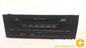 Usagé Radio/Lecteur CD Audi A4 Avant (B8) 2.0 TFSI 16V Prix sur demande proposé par Van Gils Automotive