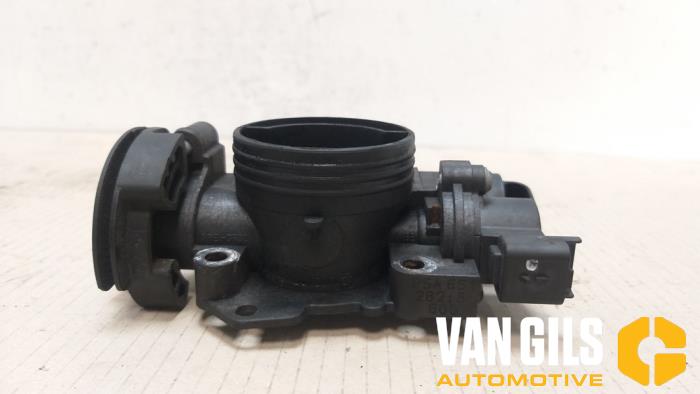 Używane Przepustnica Peugeot 206 (2A/C/H/J/S) 1.4 XR,XS,XT,Gentry Cena € 65,00 Procedura marży oferowane przez Van Gils Automotive