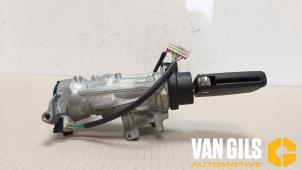 Used Ignition lock + key Volkswagen Touran (5T1) 2.0 TDI 110 Price € 45,00 Margin scheme offered by Van Gils Automotive