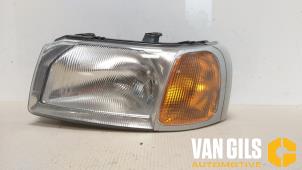 Used Headlight, left Landrover Freelander Hard Top 1.8 16V Price € 65,00 Margin scheme offered by Van Gils Automotive