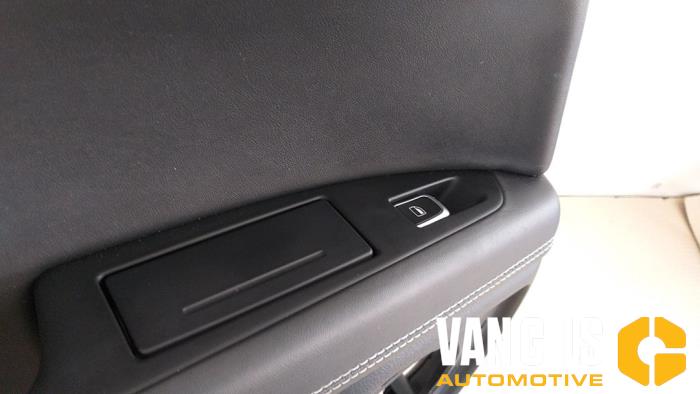 Rear door trim 4-door, left from a Audi S7 Sportback (4GA/4GF) 4.0 V8 TFSI 2012