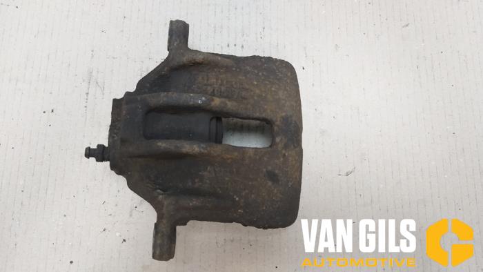 Rear brake calliper, left from a Land Rover Range Rover II 2.5 DT,DSE 2001