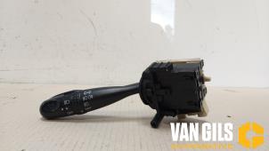 Gebrauchte Richtungsanzeiger Schalter Toyota Yaris (P1) 1.3 16V VVT-i Preis € 35,00 Margenregelung angeboten von Van Gils Automotive