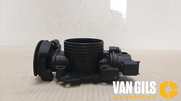 Gebrauchte Drosselklappengehäuse Peugeot 206 (2A/C/H/J/S) 1.4 XR,XS,XT,Gentry Preis € 65,00 Margenregelung angeboten von Van Gils Automotive