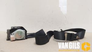Gebrauchte Sicherheitsgurt links vorne Toyota Yaris (P1) 1.0 16V VVT-i Preis € 65,00 Margenregelung angeboten von Van Gils Automotive