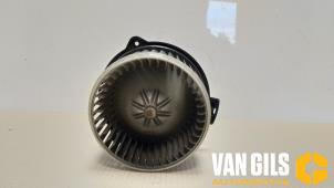 Gebrauchte Heizung Belüftungsmotor Toyota Yaris (P1) 1.0 16V VVT-i Preis € 45,00 Margenregelung angeboten von Van Gils Automotive